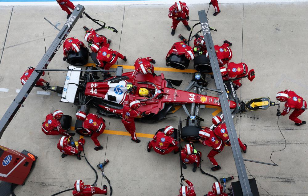 湖人vs76人首发：詹姆斯&东契奇大战恩比德&马克西